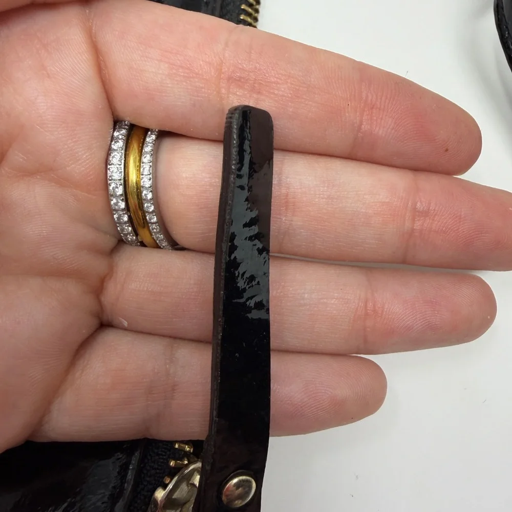 Kate spade Black Leather Crossbody Bag with Front Zip Pocket - Picture 6 of 6